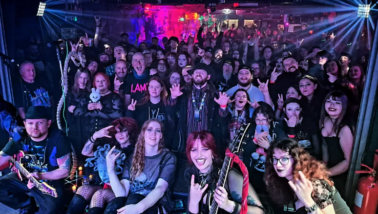 Crowd photo
