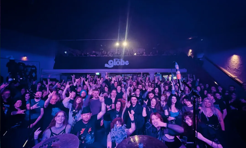 Crowd photo